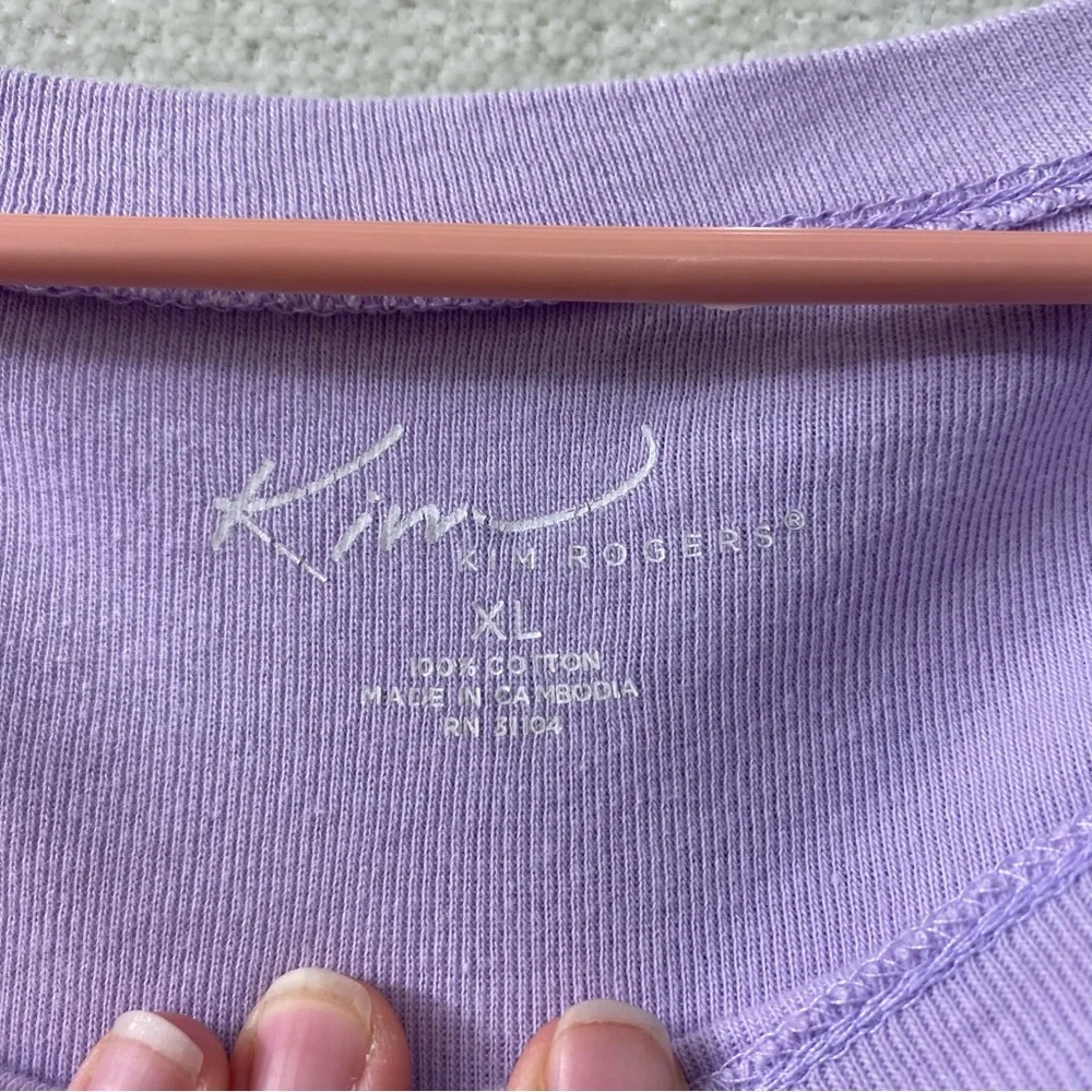 Lavender Women's Top Rolled Sleeves - Picture 2 of 3